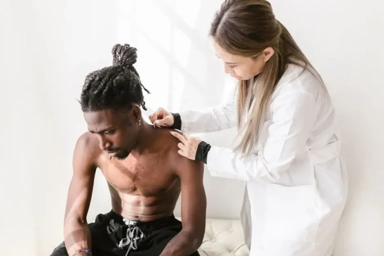 Understanding Chronic Pain Relief Through Traditional and Modern Techniques